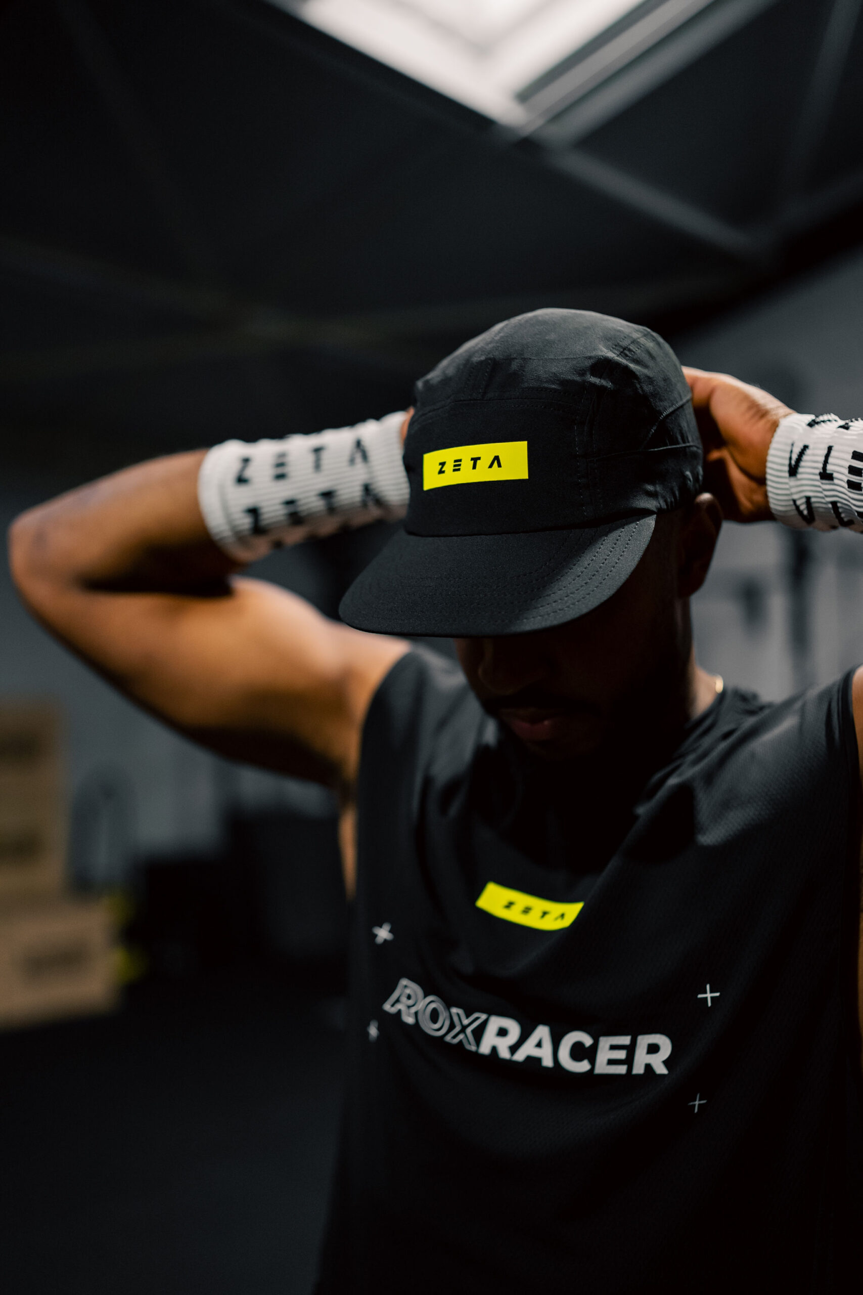 Elite 5 Panel Cap Black + Fluo Yellow