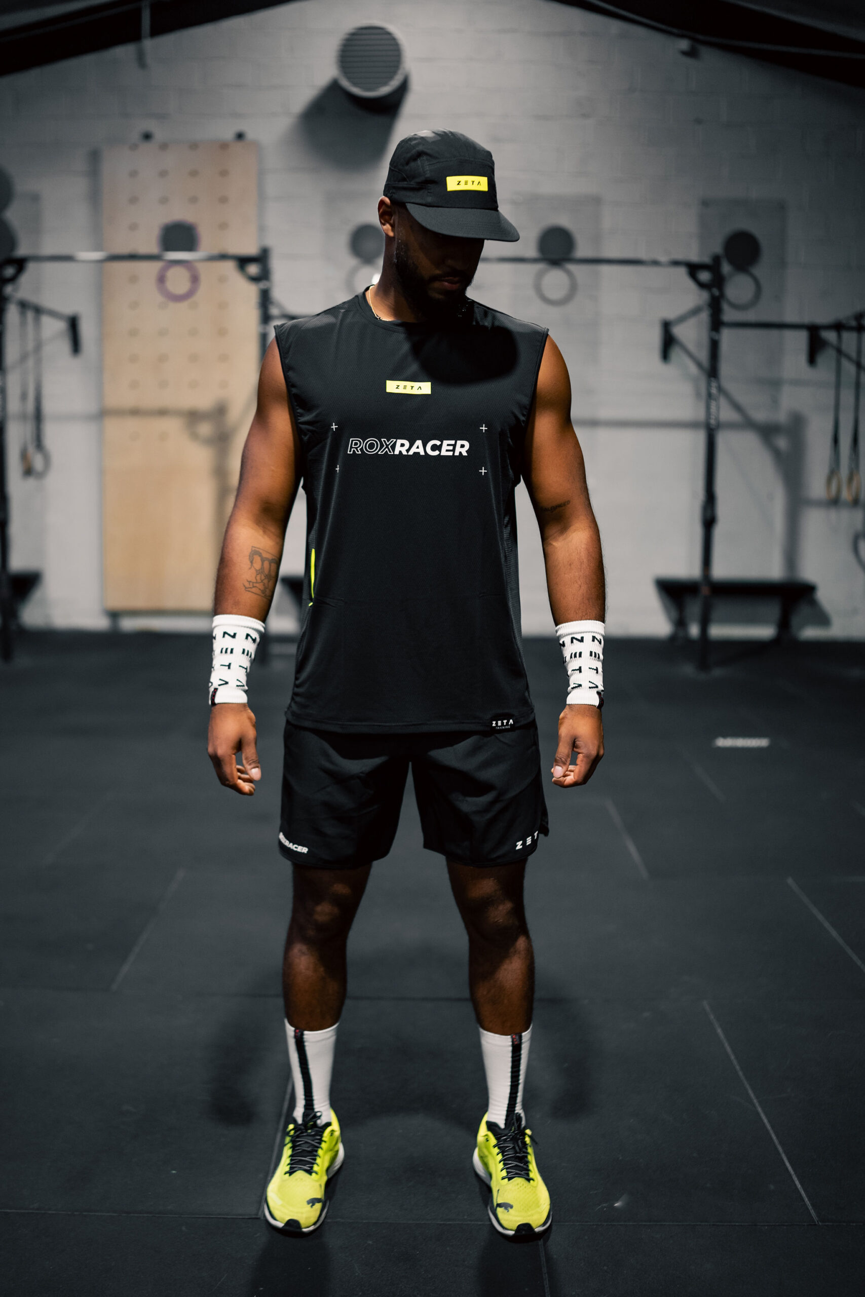 Elite 5 Panel Cap Black + Fluo Yellow